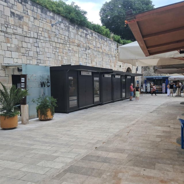 <p>Novi kiosci na gradskoj tržnici</p>