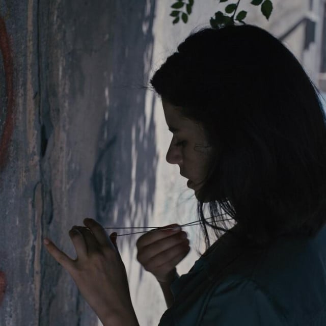 <p>Beren Saat</p>