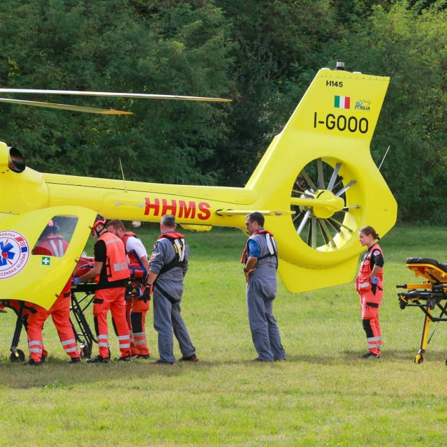 <p>Na mjesto nesreće hitno je upućen i helikopter Hitne helikopterske medicinske službe kako bi pomogao u zbrinjavanju i hitnom transportu ozlijeđenih u bolnicu&nbsp;(ilustracija)</p>