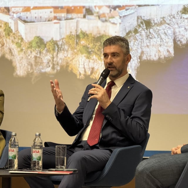 <p>Franković sudjelovao na panel raspravi &rdquo;EU u praksi - Kako europski fondovi mijenjaju Dubrovačko-neretvansku županiju&rdquo;</p>
