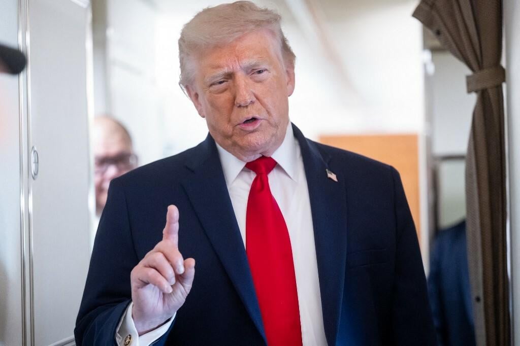 <p>&nbsp;Donald Trump objavio je na Truth Socialu da će sporazum SAD i Irana biti potpisan sutra te da će se Hormu&scaron;ki tjesnac otvoriti za sve&nbsp;</p>