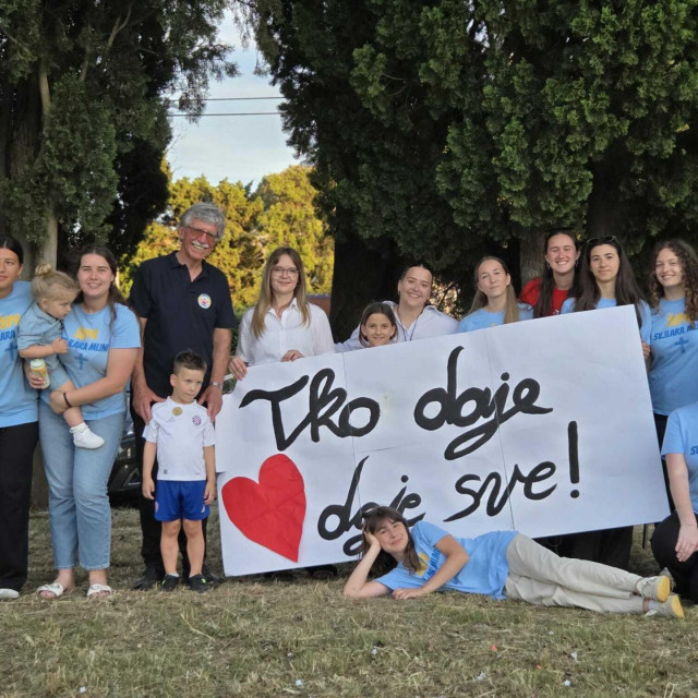 <p>4. Antunovske igre u organizaciji Caritasa Župe sv. Ilara i mladih župe</p>