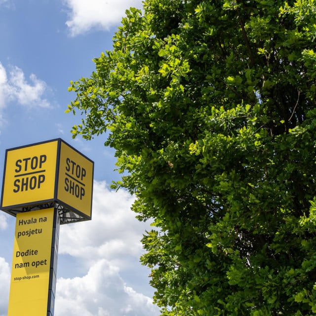 <p>STOP SHOP otvara retail parkove u Kninu i Sinju</p>