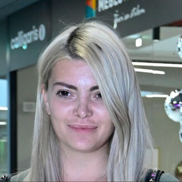 <p>Ella Dvornik</p>