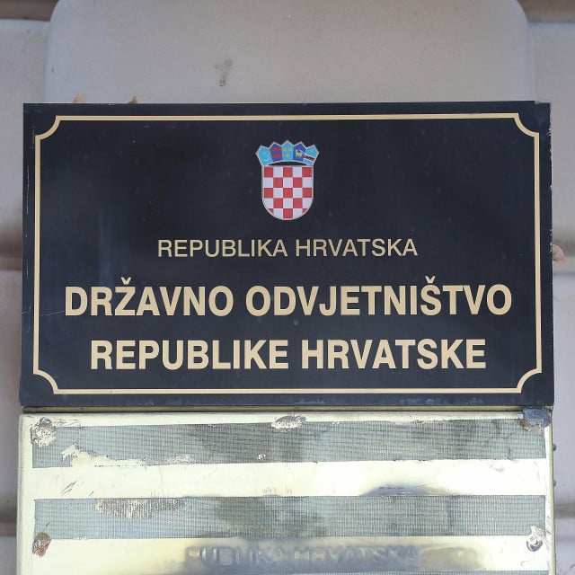 <p>Riječko Općinsko državno odvjetni&scaron;tvo podiglo je optužnice protiv četvorice maloljetnika i trojice mlađih punoljetnika zbog nano&scaron;enja te&scaron;kih ozljeda&nbsp;mu&scaron;karcu&nbsp;s posebnim potrebama pro&scaron;log ljeta&nbsp;(ilustracija)&nbsp;</p>