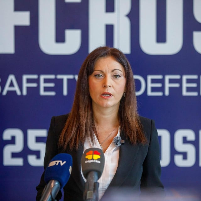 <p>Nata&scaron;a Trami&scaron;ak:&nbsp;SDP i Možemo ni&scaron;ta dobro nisu donijeli Slavoniji, niti i&scaron;ta dobro govore ili planiraju raditi sa Slavonijom&nbsp;</p>