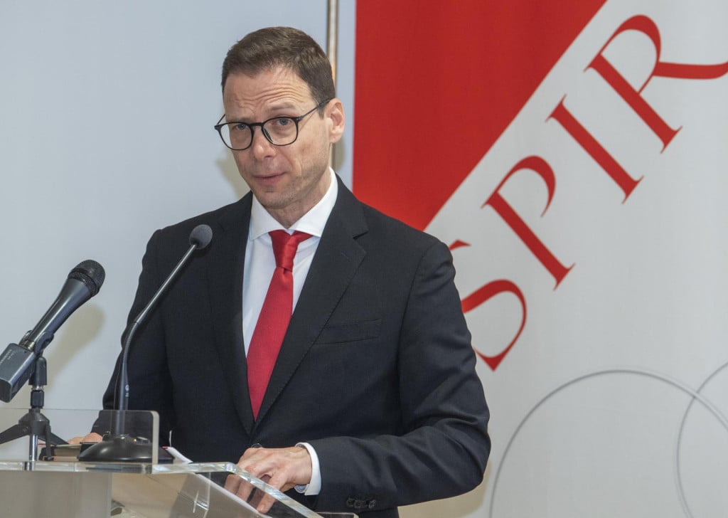 <p>Dekan Alen Jerkunica</p>