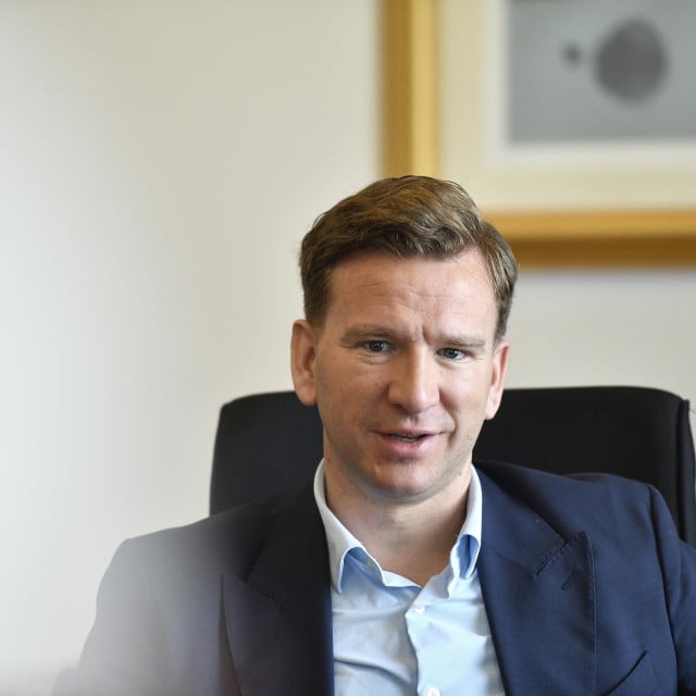 <p>Josip Bilaver -&nbsp;od prvog dana ostavlja dojam da je u Zadar do&scaron;ao odraditi politički zadatak &ndash; maksimalno jedan mandat, osim ako se drukčije ne naredi.</p>