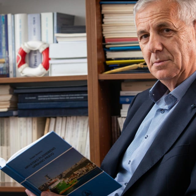 <p>Dragan Bolanča:&nbsp;Da je zapovjednik broda bio na katamaranu i da je skiper upravljao jedrilicom, ni&scaron;ta se ne bi dogodilo</p>
