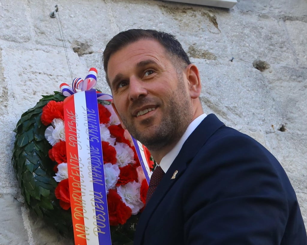 <p>Tomislav &Scaron;uta</p>