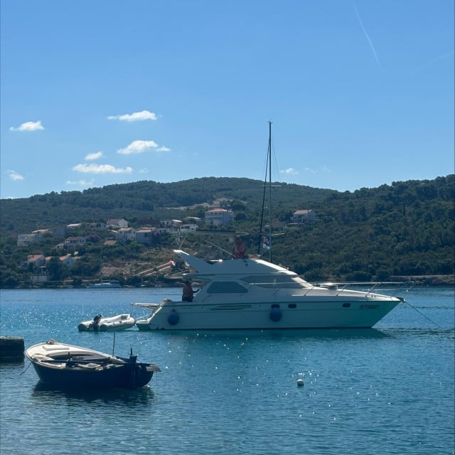 <p>Uvala Potkamenica</p>