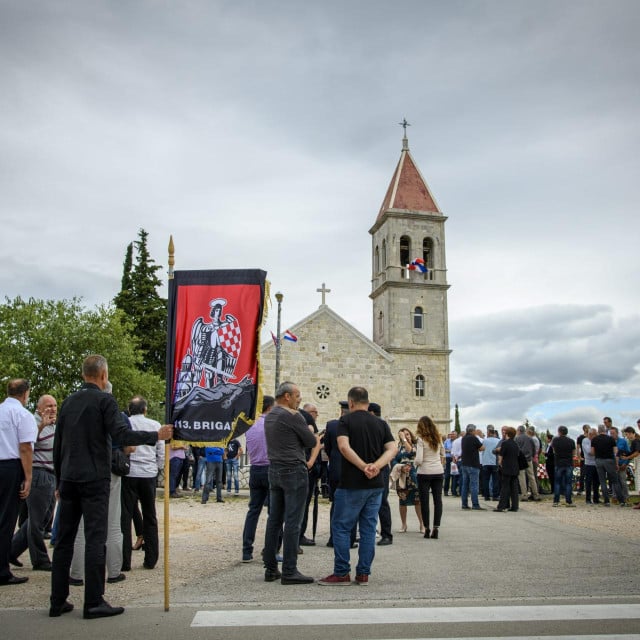 <p>Prije 34 godine oslobođeni su Miljevci</p>