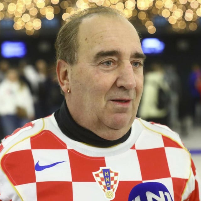 <p>Zadarski pjevač među najvjernijim je navijačima Vatrenih na velikim natjecanjima</p>