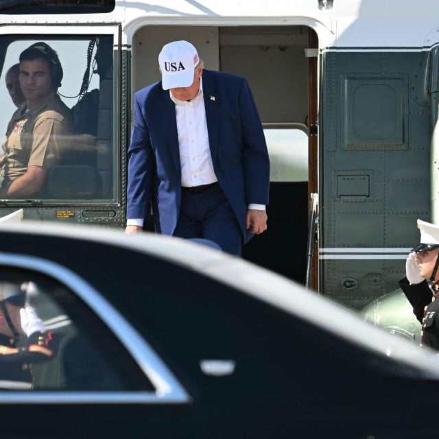<p>Trump na povratku u Bijelu kuću</p>