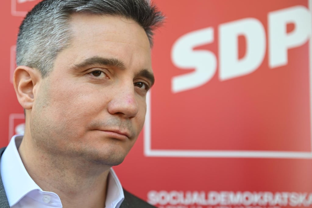 <p>Sandro Glumac</p>