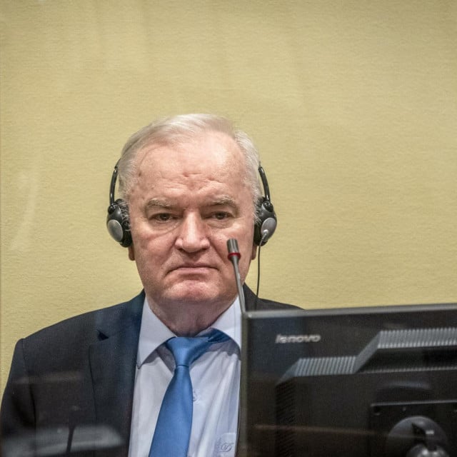 <p>Ratko Mladić u Haagu</p>