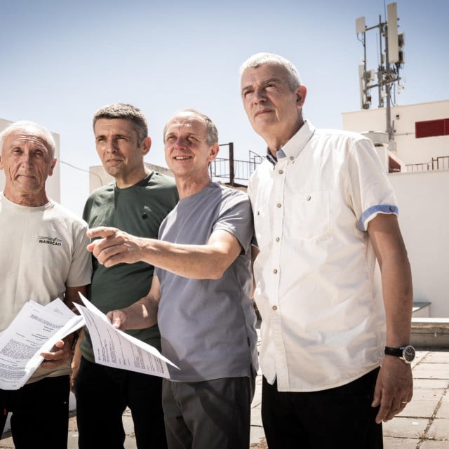 <p>Na fotografiji: Branko Bosanac, Ivo Baras, Damir Bilandžić&nbsp;i Teo Klarić</p>