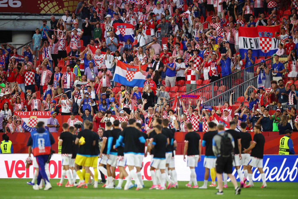 <p>Atmosfera na tribinama nakon pobjede Hrvatske</p>