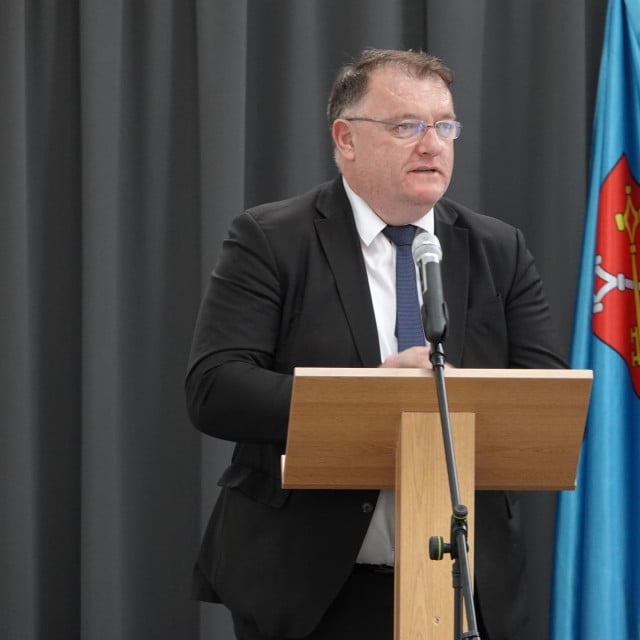 <p>Dožupan Ante &Scaron;o&scaron;ić naglasio je potporu Vlade RH u razvoju&nbsp; Imotske krajine sa svim njenim jedinicama lokalne samouprave</p>
