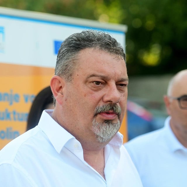 <p>Ivica Perić</p>