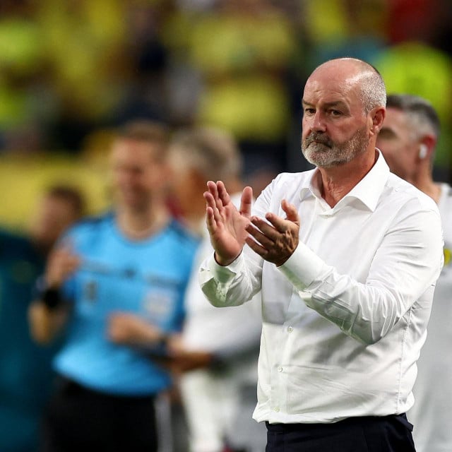 <p>Steve Clarke</p>
