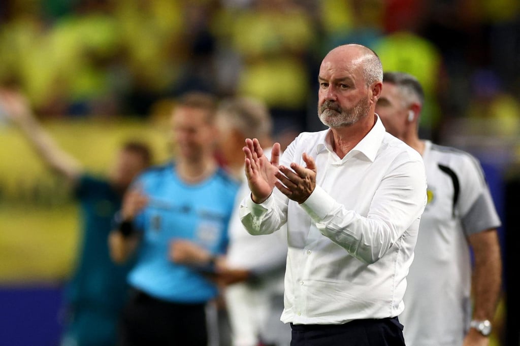 <p>Steve Clarke</p>