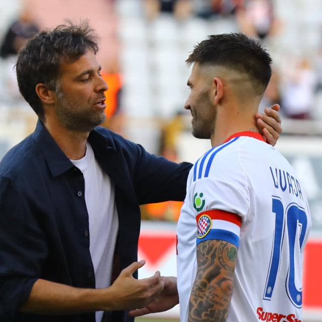 <p>Trener Hajduka Gonzalo Garcia i Marko Livaja</p>
