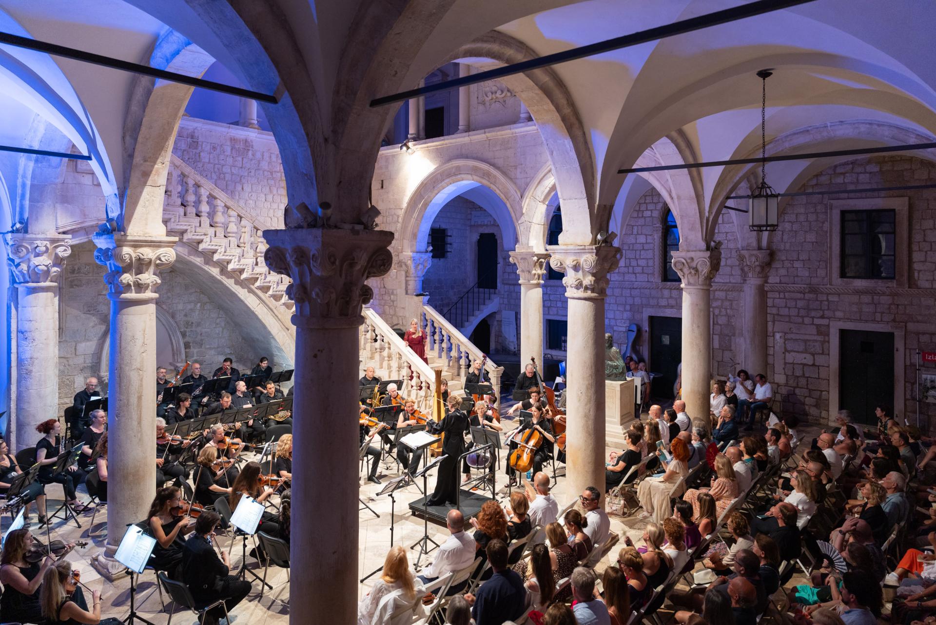 Velika završnica Festivala ‘Tino Pattiera‘: Publiku očekuje koncert ‘Verdi za sva vremena‘ pod ravnanjem dirigenta Noormana Widjaje