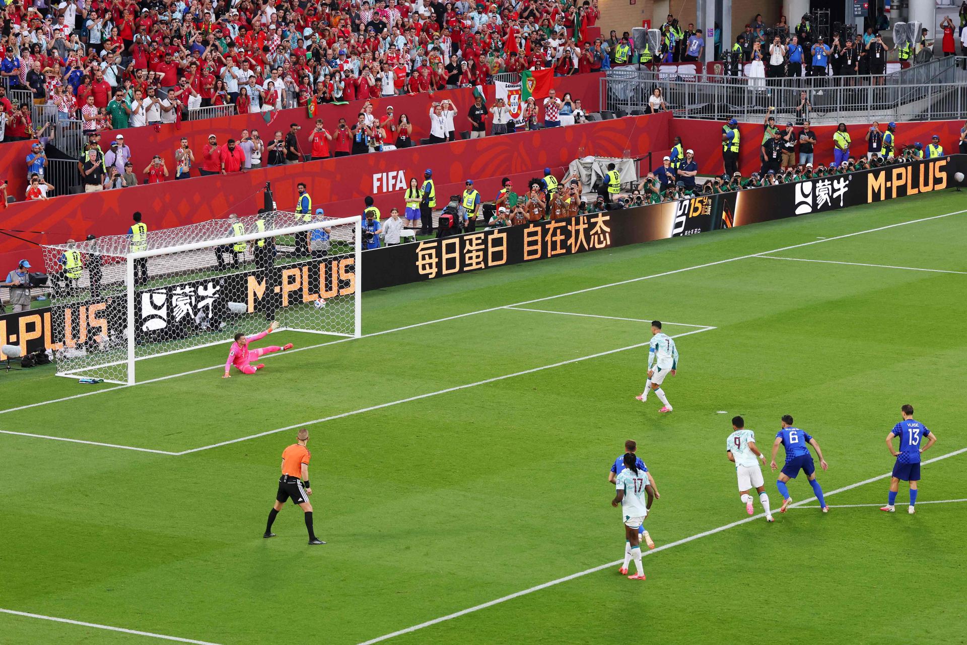 HRVATSKA - PORTUGAL 1:1; Hrvatskoj poništen gol za novo vodstvo, Ronaldo izašao iz igre