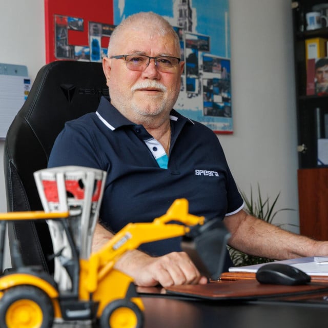 <p>Nema govora da poslodavci zarađuju na stranim radnicima, dapače, sve nam je puno teže i skuplje. U Hrvatskoj su lo&scaron;a demografska slika i kronični nedostatak radne snage veliki problem, konstatira dr. h. c. Berislav Borovina, osnivač i vlasnik &lsquo;Spegre&lsquo;</p>