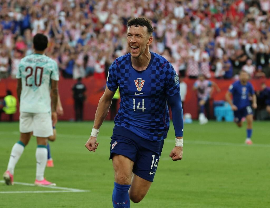 VIDEO Pogledajte sjajan gol Perišića za vodstvo Hrvatske. Nažalost, nije bilo dovoljno...