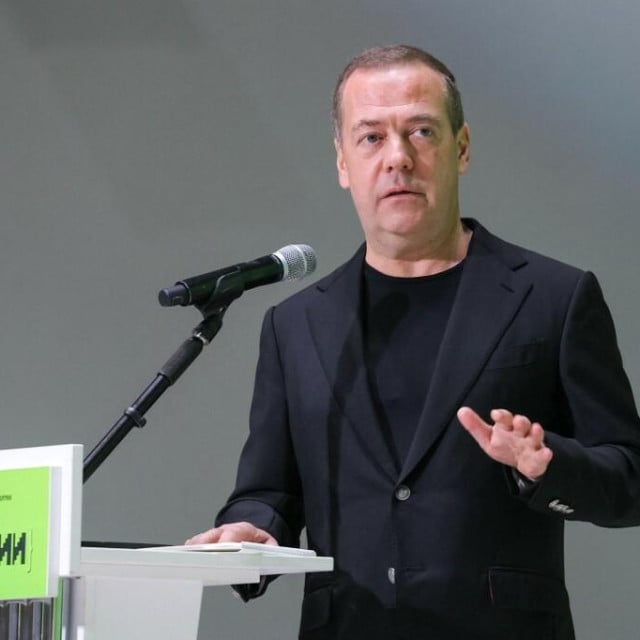 <p>Zamjenik predsjednika ruskog Vijeća sigurnosti Dmitrij Medvedev<strong>&nbsp;</strong>zaprijetio je Finskoj&nbsp;</p>
