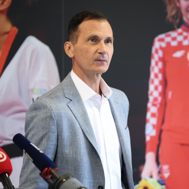 <p>Dragan Primorac<br>
&nbsp;</p>