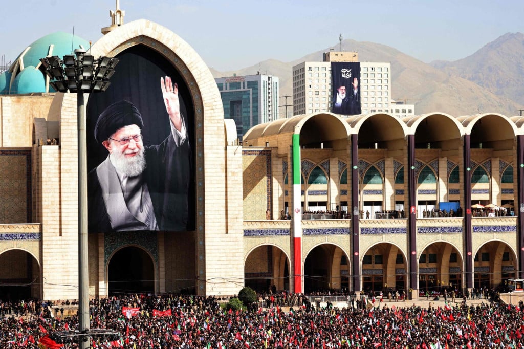 <p>Mourners gather at the Grand Mosalla to pay their final respects to Iran&lsquo;s slain supreme leader Ayatollah Ali Khamenei at the start of his funeral ceremonies in Tehran on July 4, 2026. Funeral ceremonies for Iran&lsquo;s supreme leader Ali Khamenei officially began on July 4, state television reported, an event drawing thousands and intended to serve as a show of strength to the Islamic republic&lsquo;s foes. (Photo by ATTA KENARE/AFP)/</p>