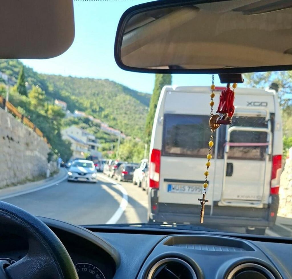 <p>Prometna nesreća u Zatonu</p>