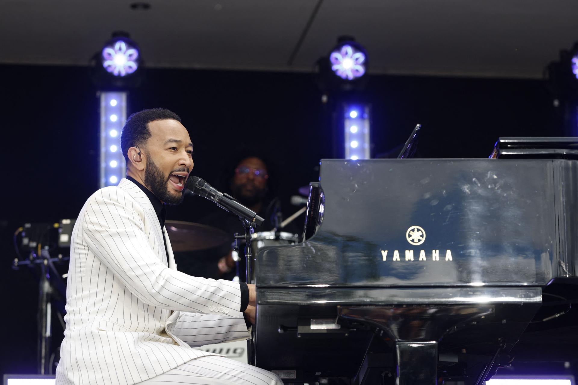 FOTO John Legend nije skrivao dojmove nakon prvog susreta s Hrvatskom: evo što je poručio nakon koncerta u Puli