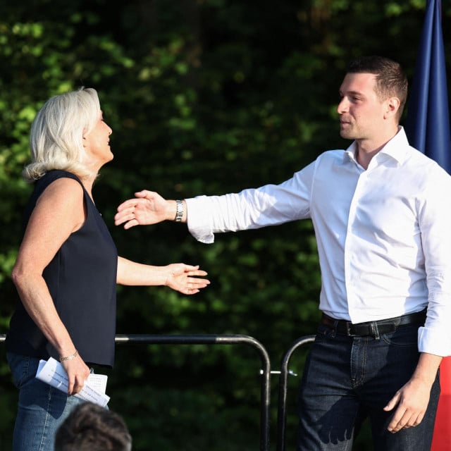 <p>Marine Le Pen i Jordan Bardella</p>

<p>&nbsp;</p>