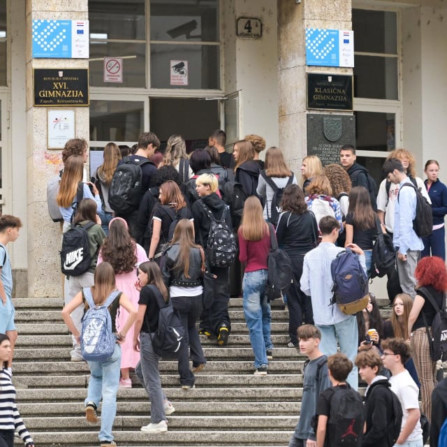 <p>Osma&scaron;i su u utorak doznali rezultate upisa u prvi razred srednjih&nbsp;&scaron;kola u novoj 2026./2027. godini</p>