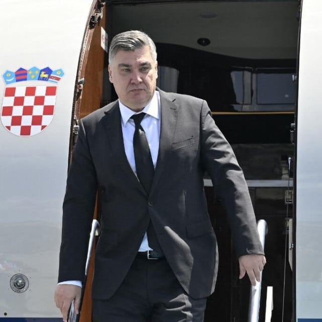 <p>&nbsp;</p>

<p>&nbsp;</p>