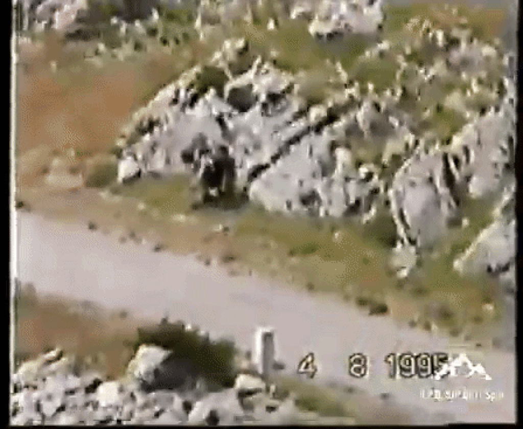 <p>Jedan&nbsp;od dramatičnih ratnih prizora iz videozapisa</p>