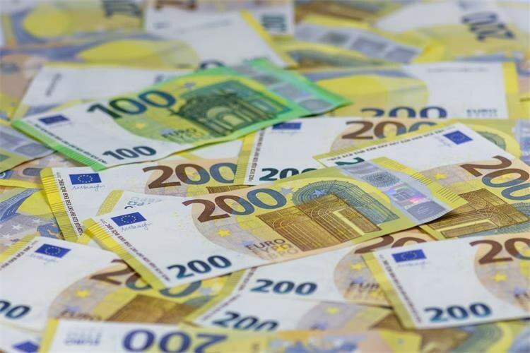 Dvojac osumnjičen za gospodarski kriminal, evo kako su varali klijente i poreznu