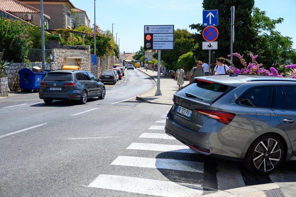<p>Zona posebnog prometnog režima</p>