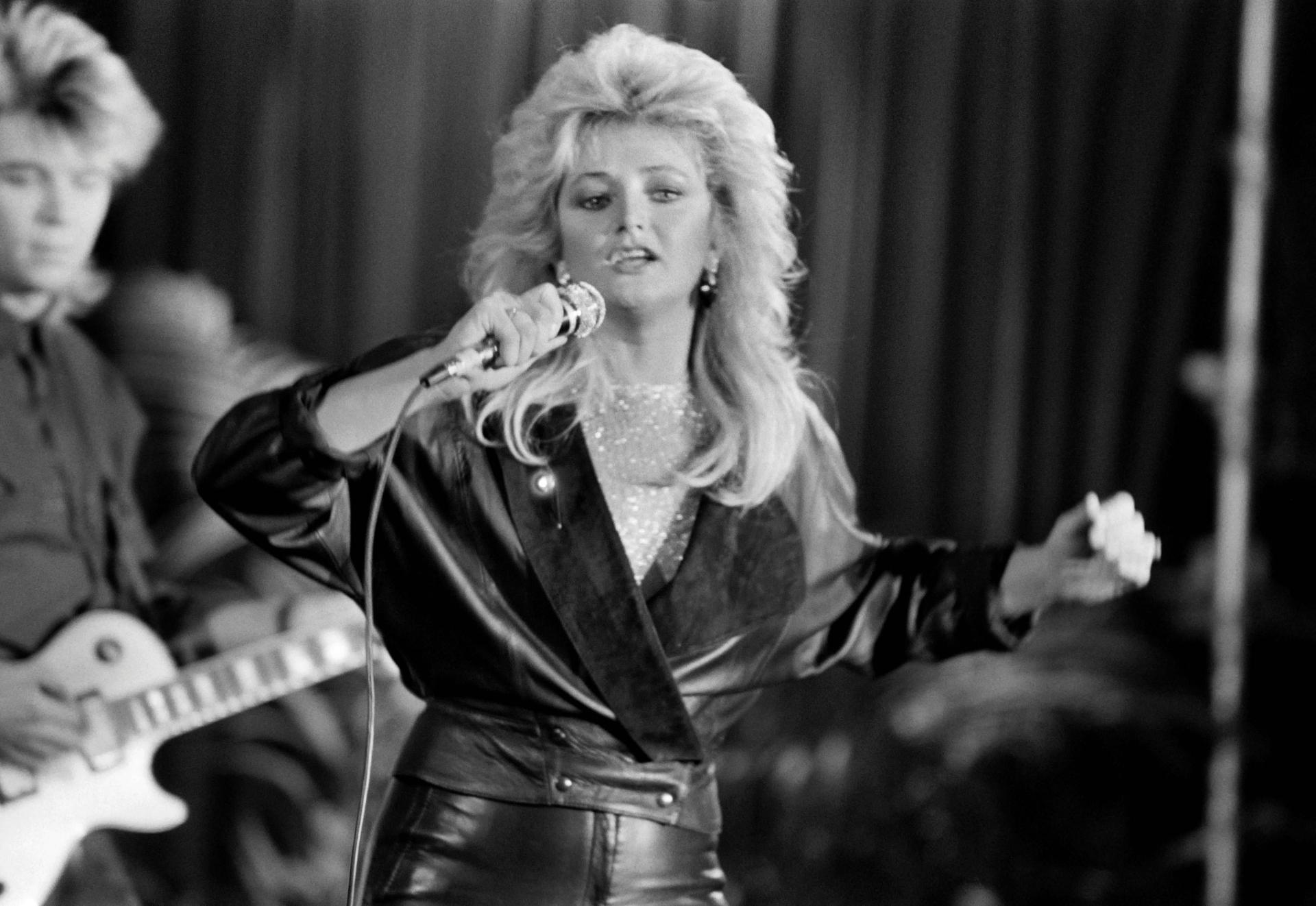 Iznenada preminula Bonnie Tyler: njeni hitovi ‘Total Eclipse of the Heart‘, ‘I Need a Hero‘... obilježili su generacije