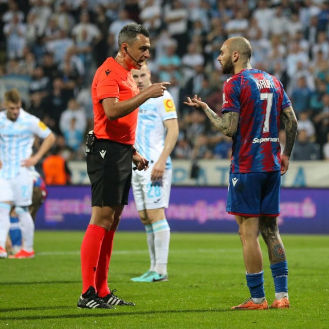 <p>Horatiu Fesnic i Anthony Kalik 2024. godine na utakmici Rijeka - Hajduk</p>