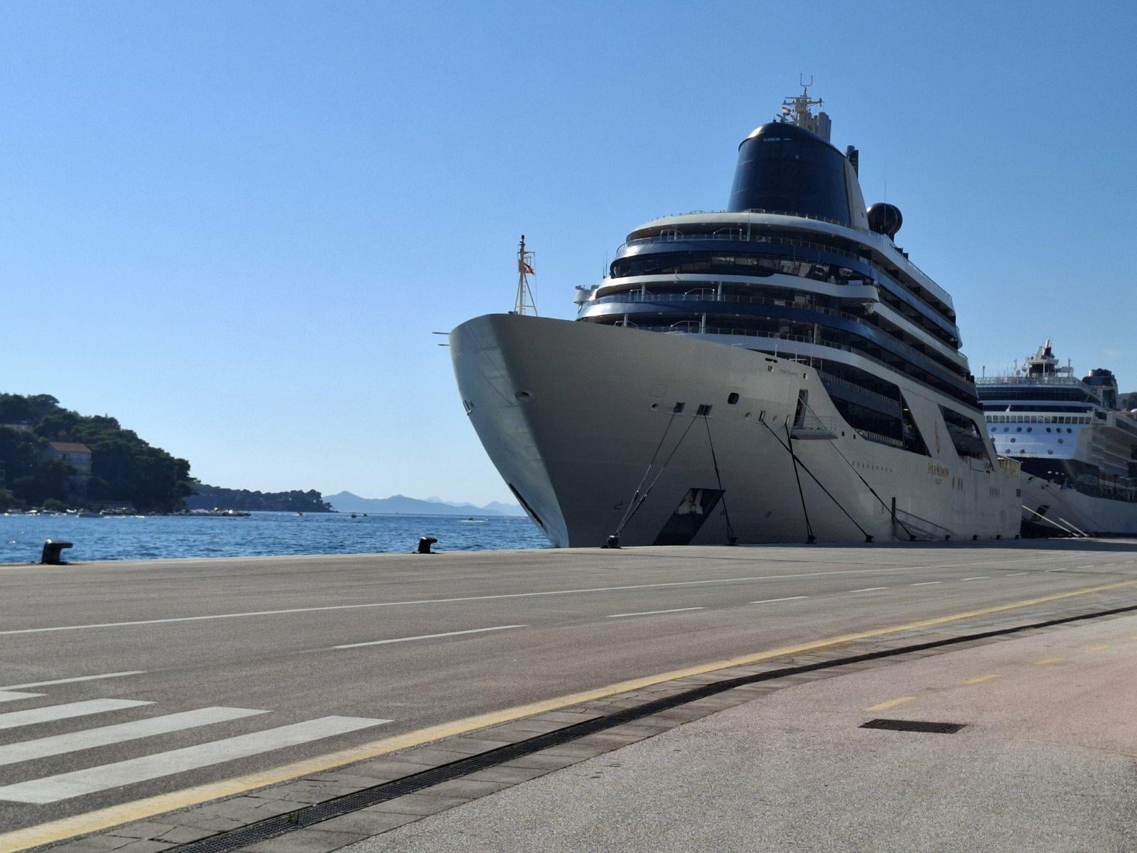 Ploveća ljepotica Four Seasons od 270 metara vezala se u gruž, evo koliko je tjedan krstarenja po Mediteranu