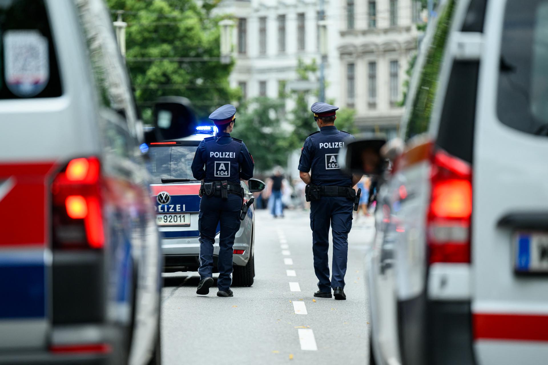 Dječak (12) u parku u Beču nožem izbo tri tinejdžera. Ministrica izgubila živce: ‘A mi im damo da se vrate kući mamama?‘