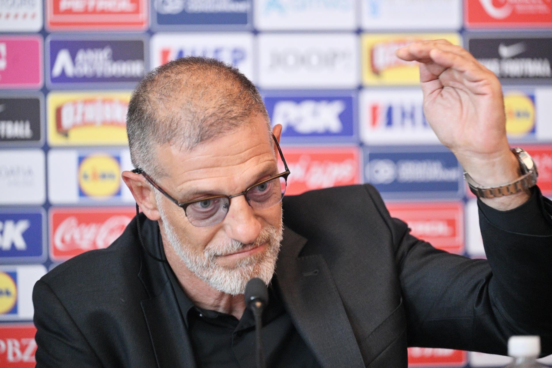 Slaven Bilić: ‘Želim da Modrić ostane u reprezentaciji. Na SP-u smo pokradeni!‘