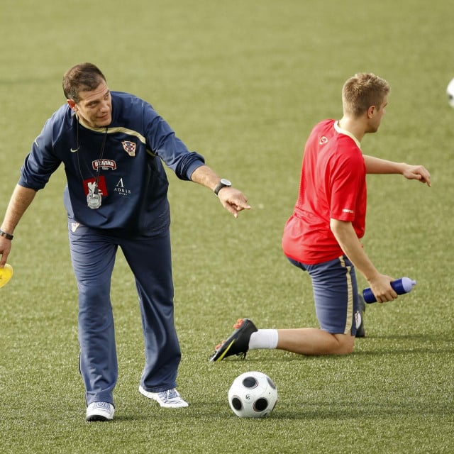 <p>Zajedno su bili jo&scaron; 2009. godine u reprezentaciji - Slaven Bilić i Ivan Klasnić<br>
&nbsp;</p>