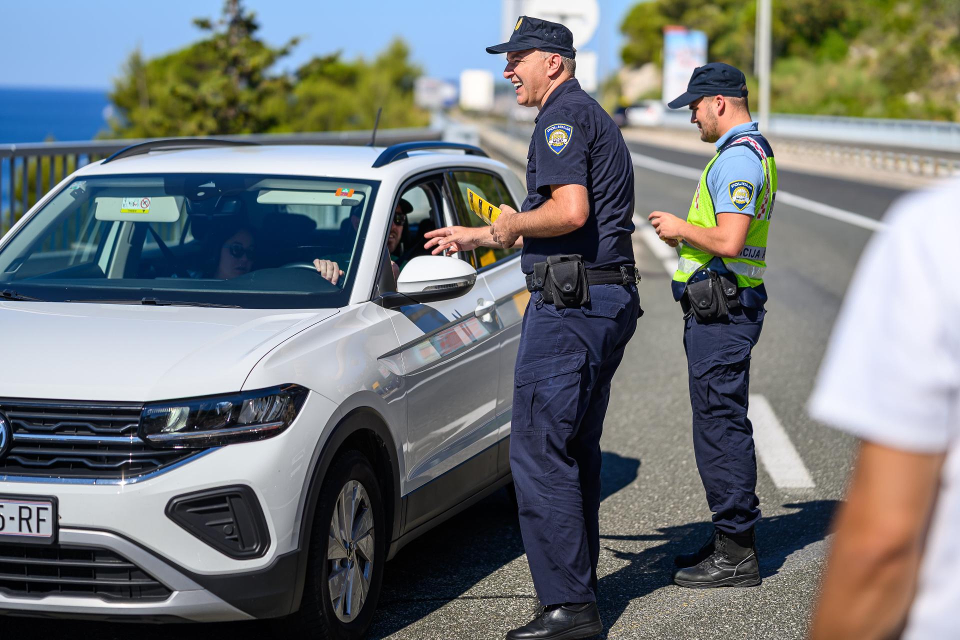 Htio kupiti auto preko oglasa pa ostao bez 5000 eura: Šibenčanin nasjeo na lukavu prevaru. Policija upozorava...