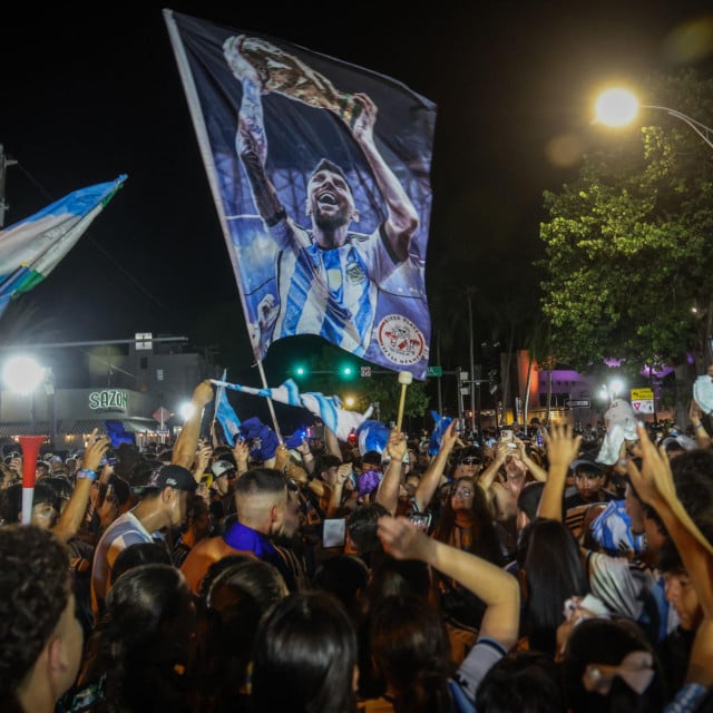 <p>Argentinski navijači</p>